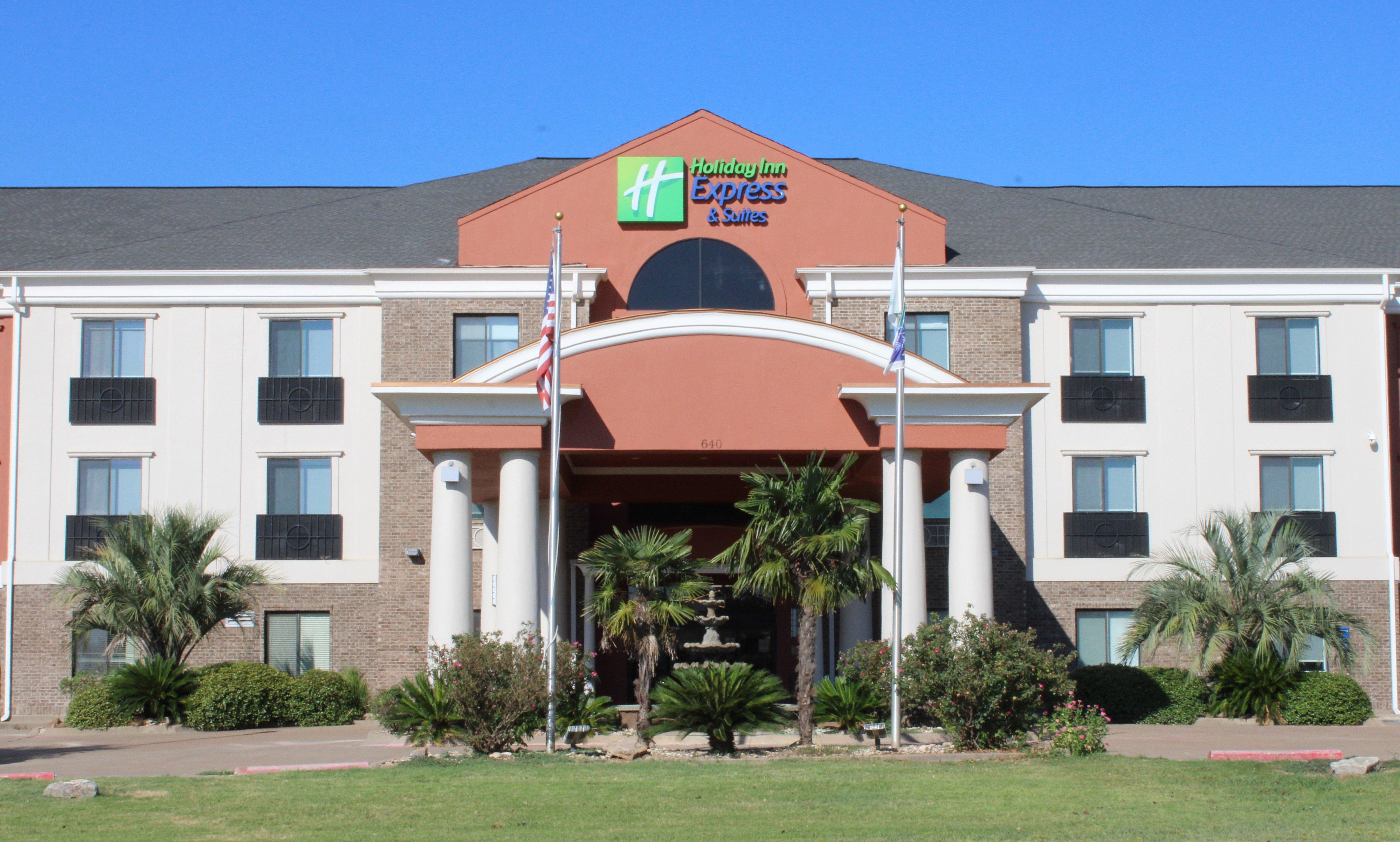 Holiday Inn Express Hotel And Suites Fairfield-North By Ihg Bagian luar foto