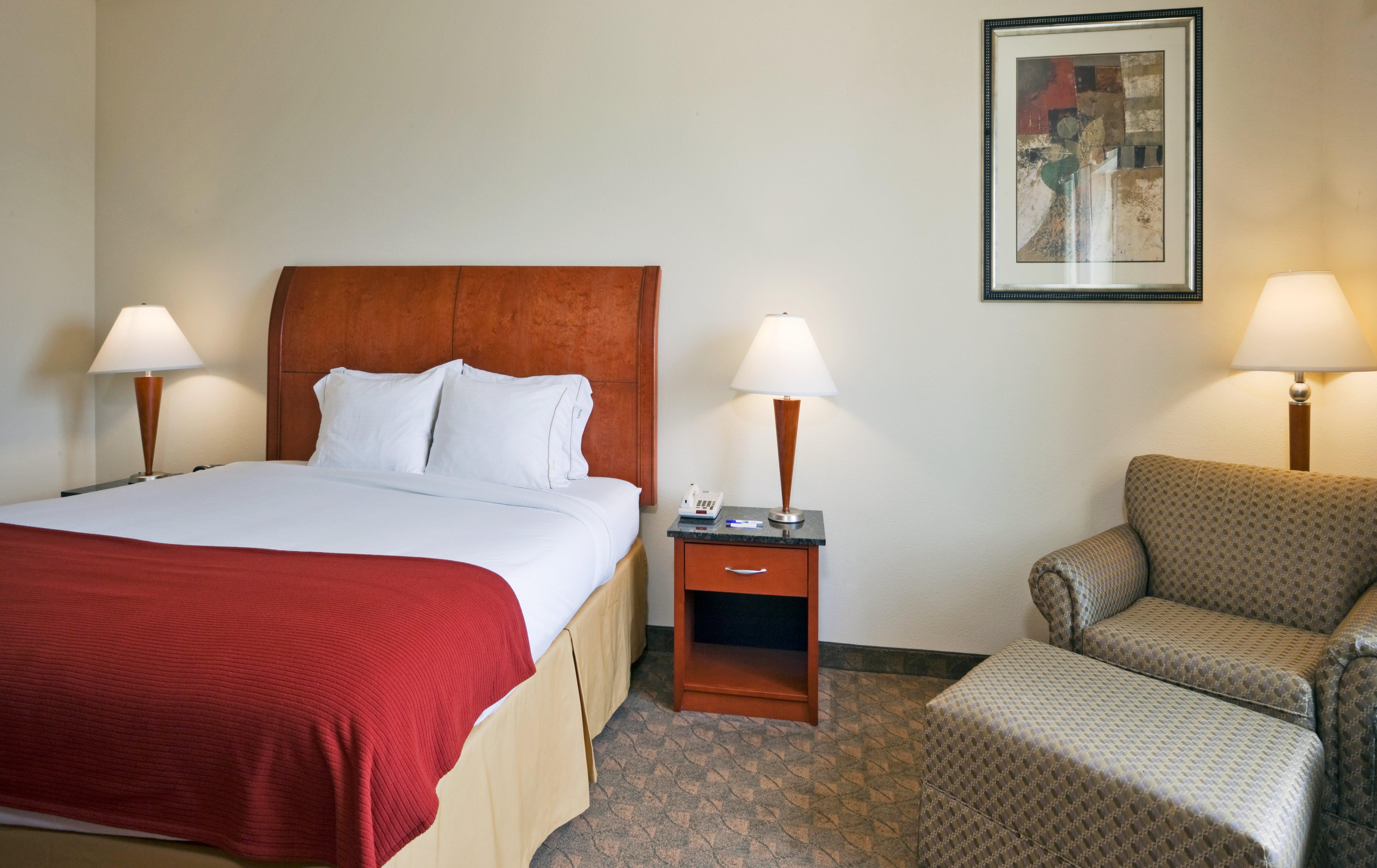 Holiday Inn Express Hotel And Suites Fairfield-North By Ihg Ruang foto